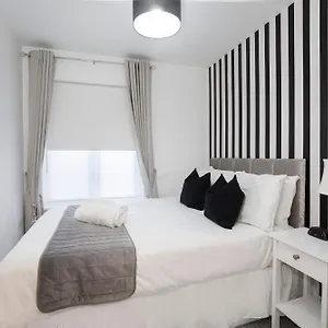 The Abbots Chambers Apartment